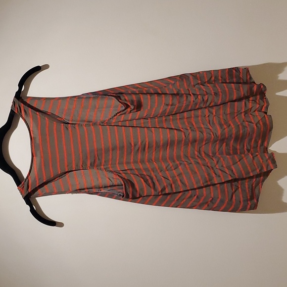 100% Silk Forever 21 Olive Green Pocket Tank - L - Picture 2 of 7